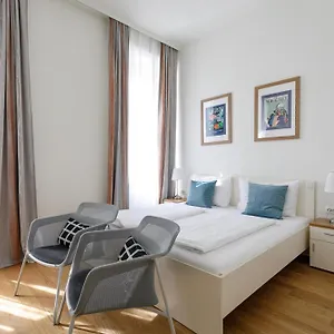 Riess - Self Check-in 3*, Viena Austria